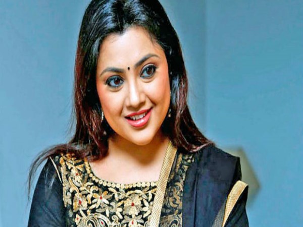 actress-meena-talks-about-sri-reddy-complaint