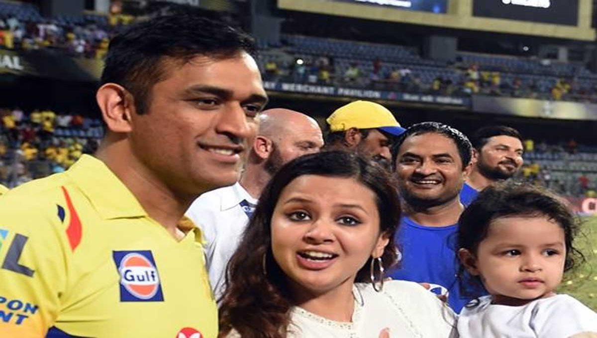 ms Dhoni wife talk about game 