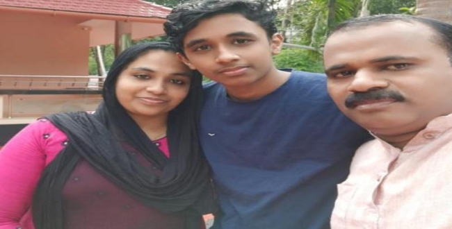 parents wrote exam with son