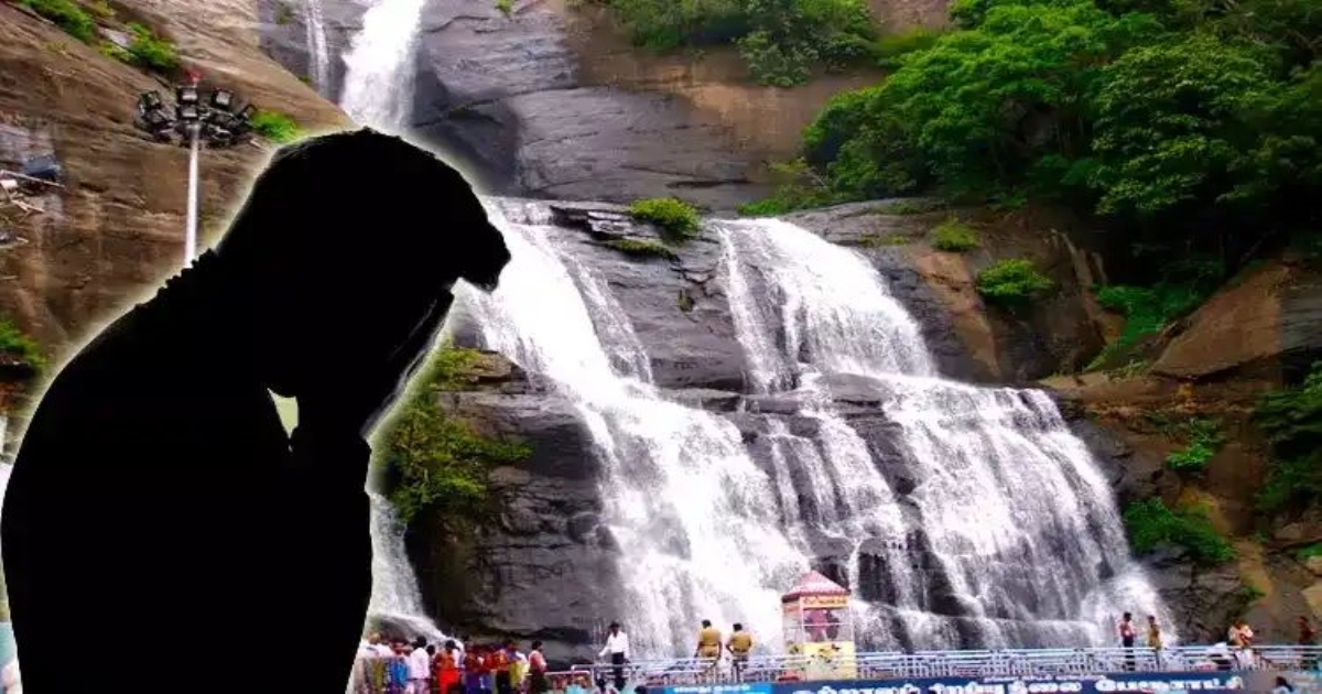 wife-dies-on-husbands-lap-kutralam-tragedy