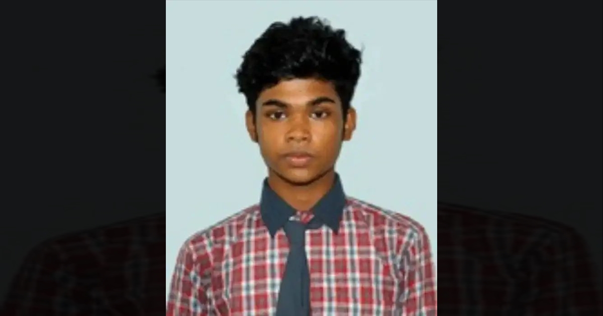 perumbakkam-student-abinesh-scores-598-in-plus-two-exam