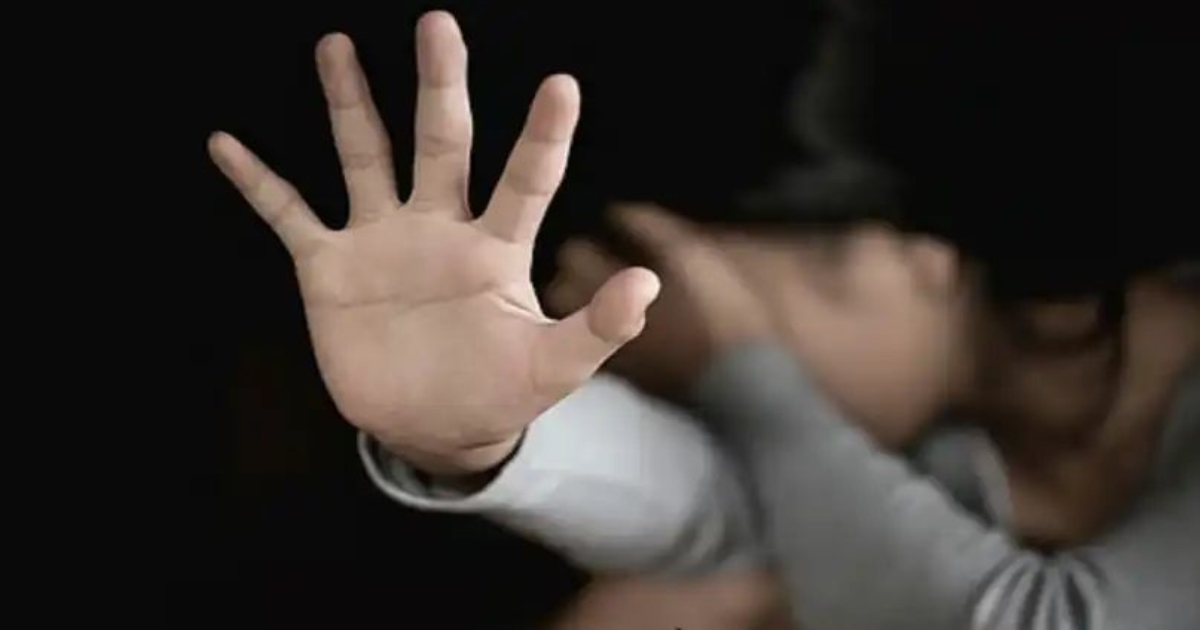 vadodara-father-booked-for-alleged-sexual-assault-of-mi