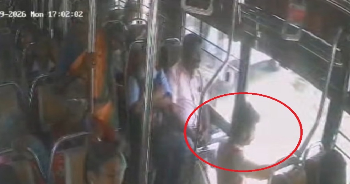 Namakkal Tragedy Young Man Falls from Moving Bus, Dies After Getting Caught in Wheels