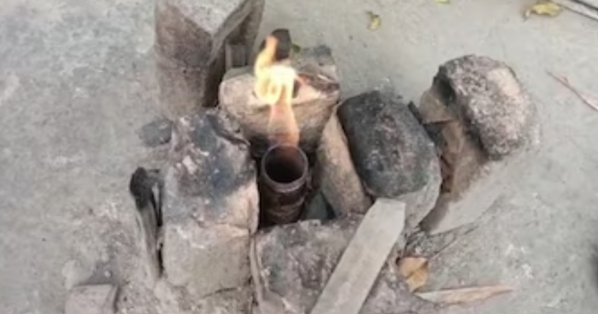 assam-family-using-natural-gas-from-ground