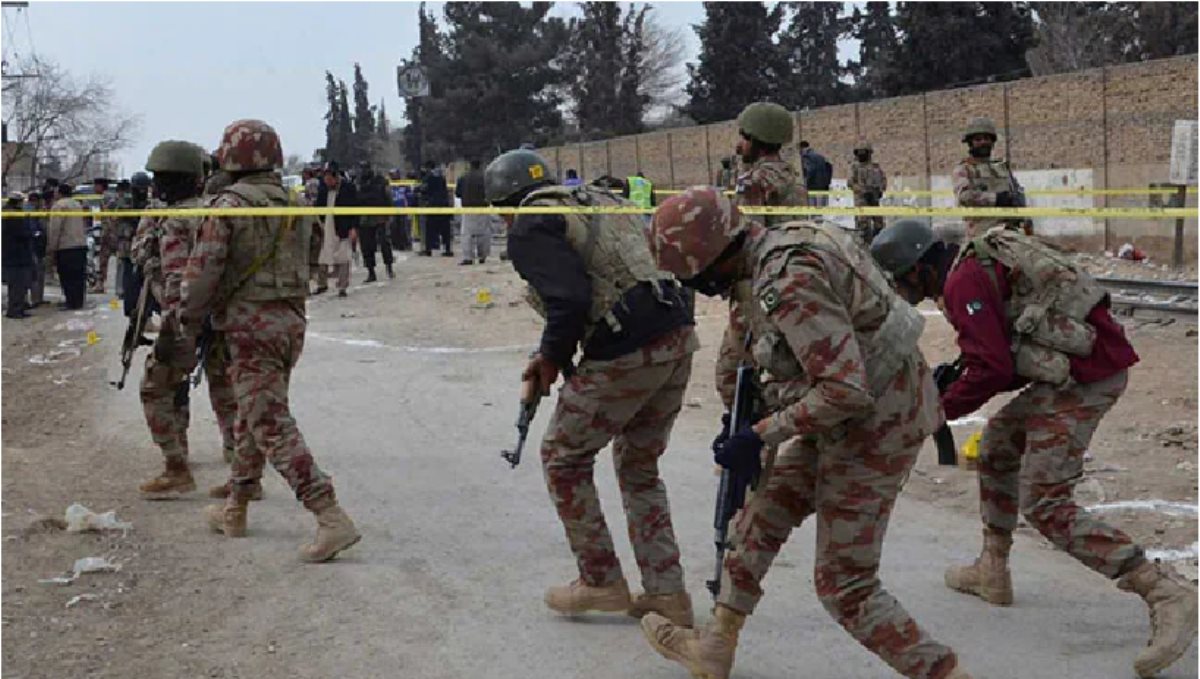 Pakistan Tehreek e Taliban Pak Army Fight 4 Soldiers Died 