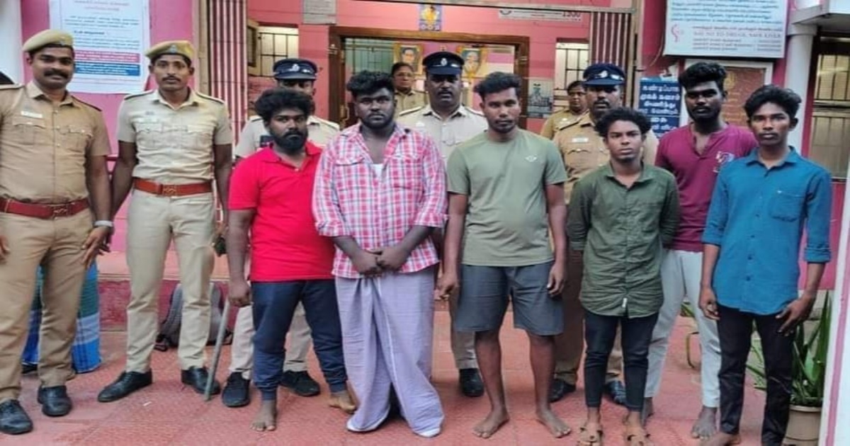 Cuddalore Bhuvanagiri 10 man Gang Beaten Youth 