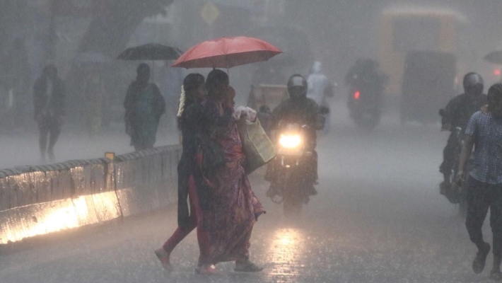 rain-in-chennai-U2REFM