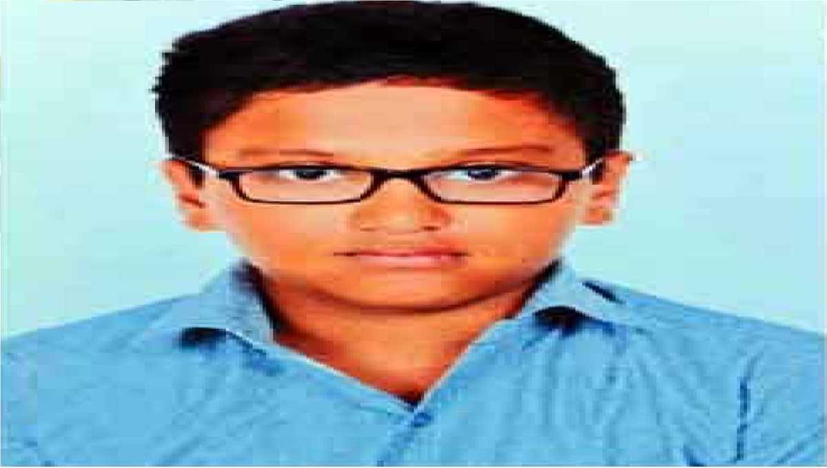 Chennai Maduravoyal 8 th Class Student Suicide from 6 th Floor Living Apartment 