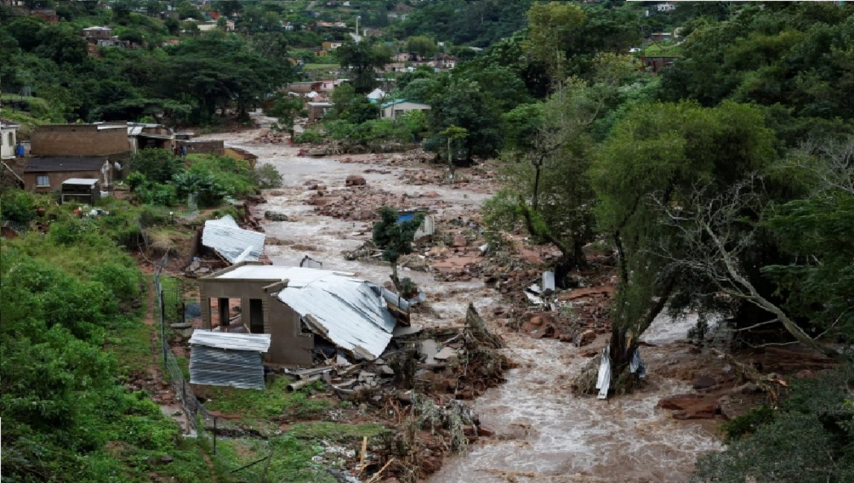 south-africa-rain-400-died-till-date