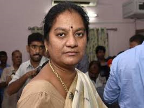 court judgement for sasikala pushpa case