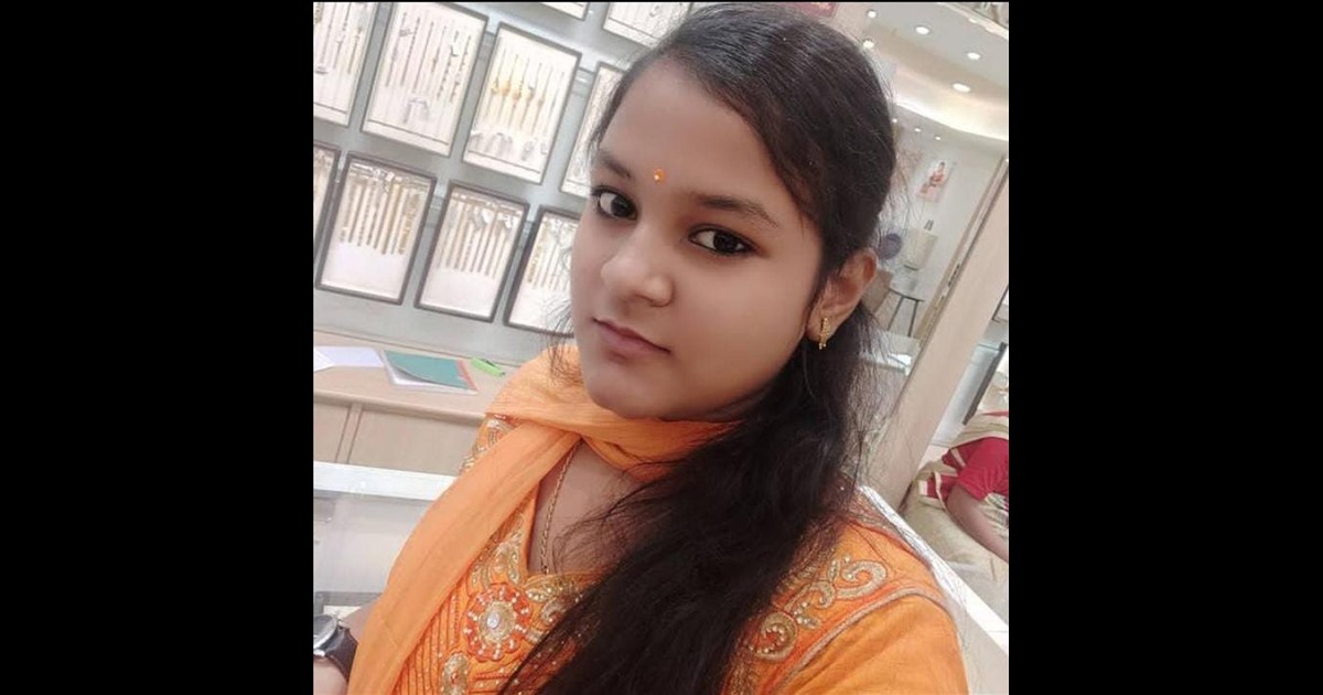 Chennai Thamous Mount Railway Station College Girl Sathya Killed 