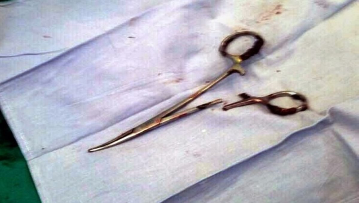 incident-in-which-a-woman-was-stabbed-with-scissors-in