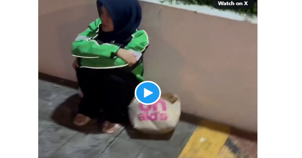 indonesia-online-seller-emotional-story-help