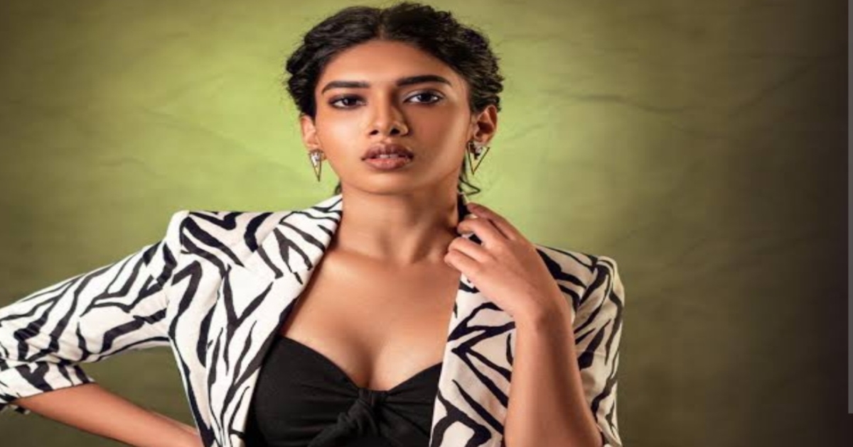 Dhushara vijayan latest glamour photos