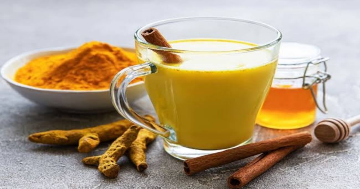 Benefits of turmeric milk 