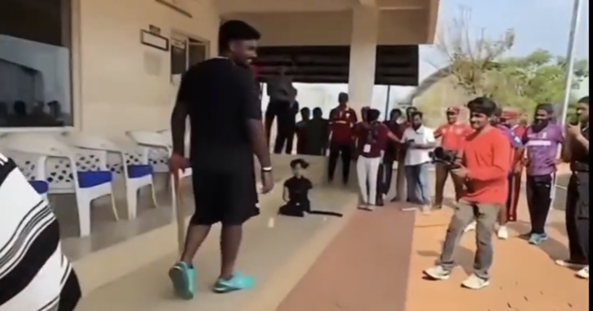 sanju-samson-plays-cricket-with-disabled-fan-viral-video