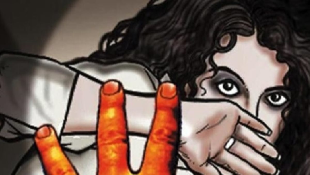 Bangalore Father Rape Attempt Own Daughter Police Arrest Culprit As per Daughter Complaint