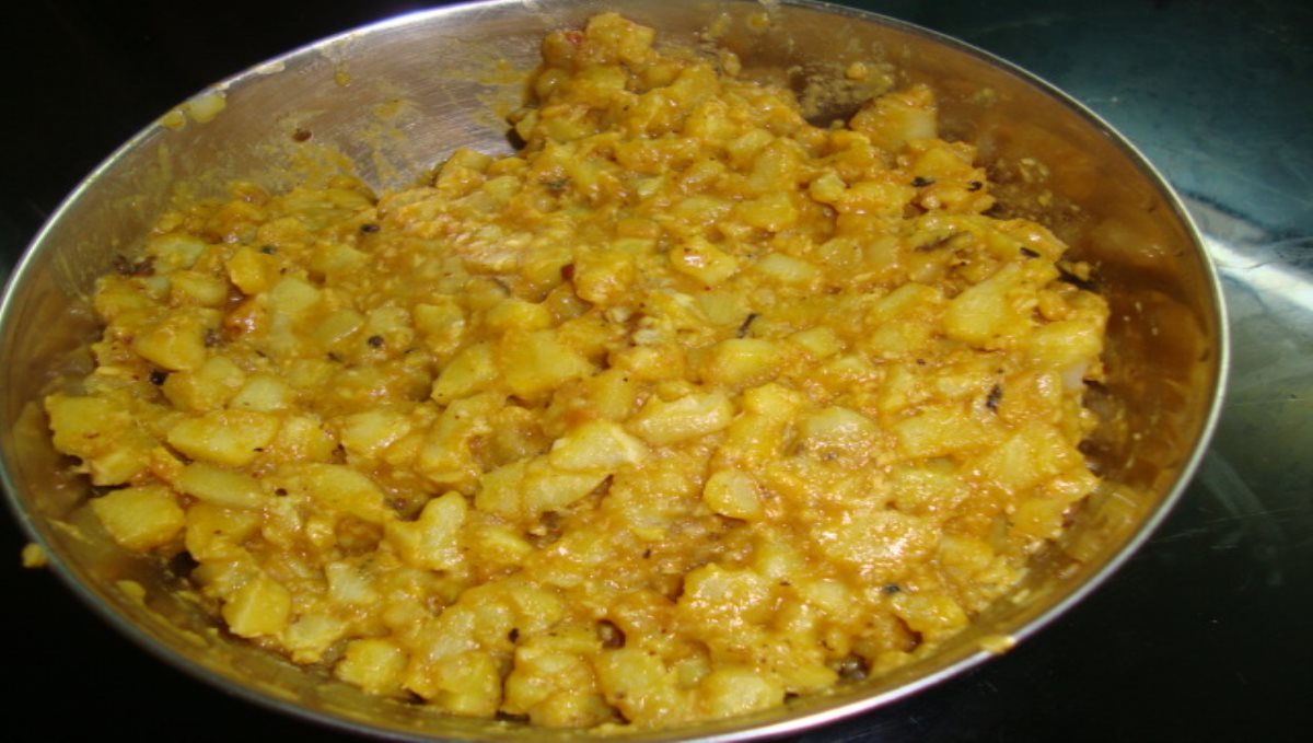 How to Prepare Sirukilangu Aviyal Seivathu Eppadi Tamil 