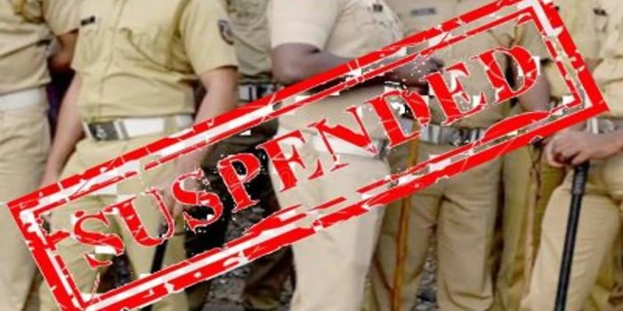 Chain snatching police suspended 