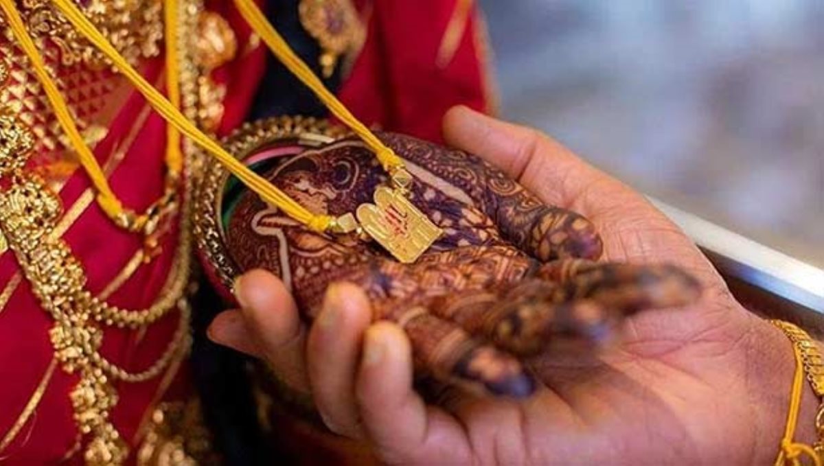 Hindu Tamil Married Woman Thali Benefits Tamil 