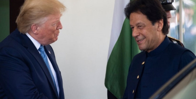 Trump advises Imran Khan to negotiate with India
