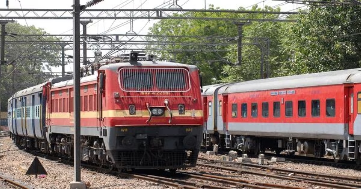 Jharkhand Train Wire Disconnected Sudden Break 2 Died Coaches Jerk 