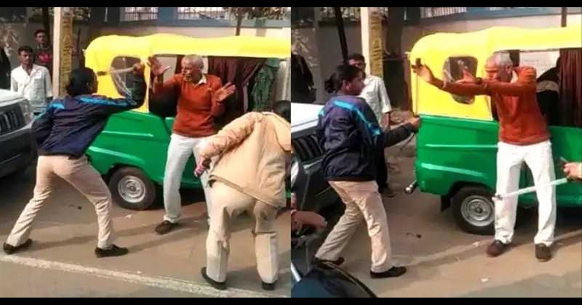 A 60-year-old teacher who stumbled on the road was assaulted by female policemen... viral video...