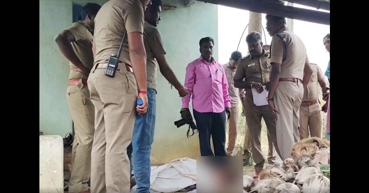 An old man was beaten to death in Ariyalur.