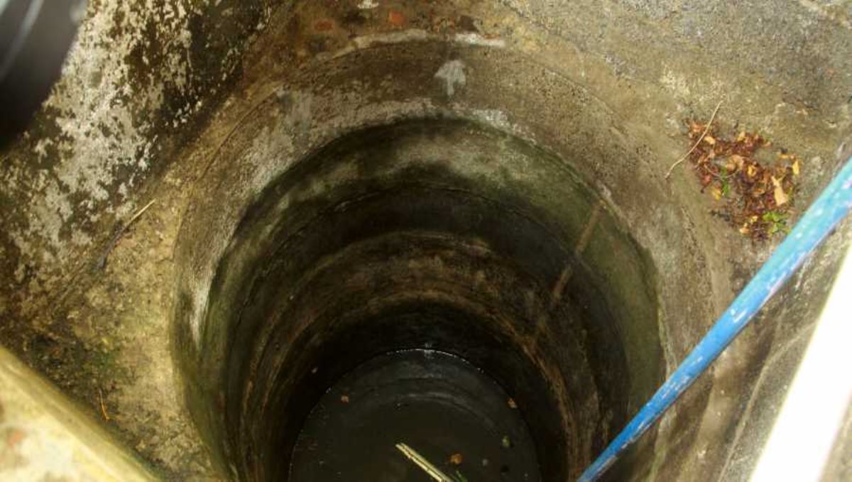 Women dead after jumping into a well near Kovilpatti