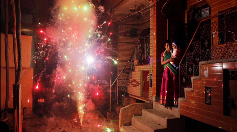 monday holiday for diwali in tamilnadu
