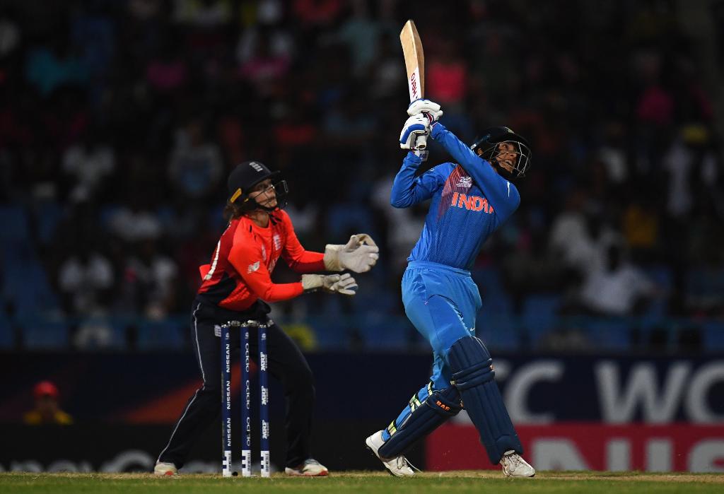 england won india by 8 wickets