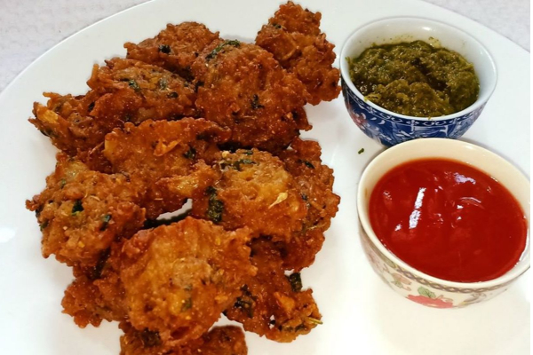 Old rice pakoda