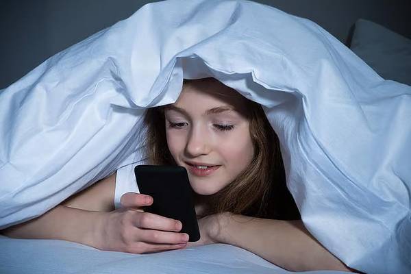 mobile usage Tamil