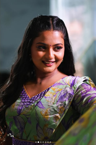 கோமதி பிரியா