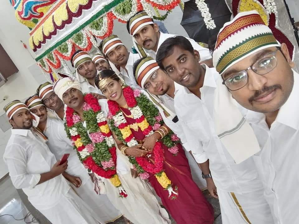 doctors in tamil traditional dress