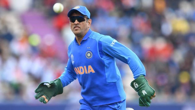 MS Dhoni