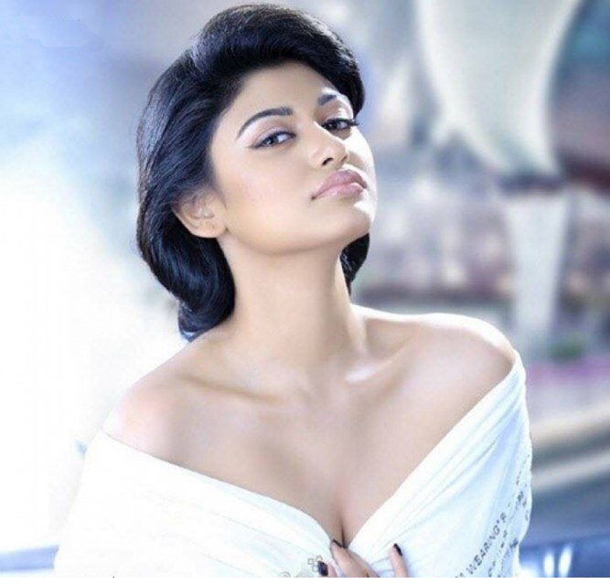 oviya