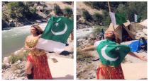 Rakki sawant with pakisthan flag
