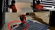 Brother-saves-child-from-iron-gate-accident