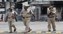 andhra-policemen-were-locked-in-tamilnadu-village