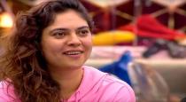 sherin-play-with-her-dogs
