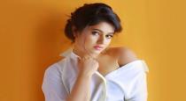 actress-poonambajwa-latest-hot-photo-MZQ8AJ