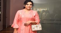 Actress meena with Nainika photoshoot viral
