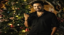 actor-santhanam-christmas-celebration-photo-gone-viral