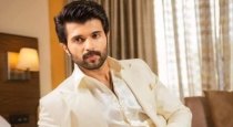 vijay-devarakonda-admitted-hospital-for-affecting-by-de