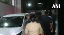 BJP President Visit Khar Police Station Meet Navneet Rana MP and Ravi Rana MLA 