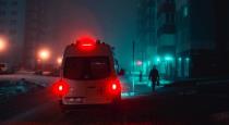 mother-dead-in-ambulance-front-of-son
