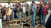 UttarPradesh Kushinagar Wedding Tragedy Ends Accident Peoples Fall Down Well 13 Died
