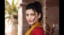 unknown-person-follows-actress-shruti-hasan