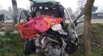Uttar Pradesh Lucknow Ayodhya Highway Car Collision with Container Lorry 6 Died 